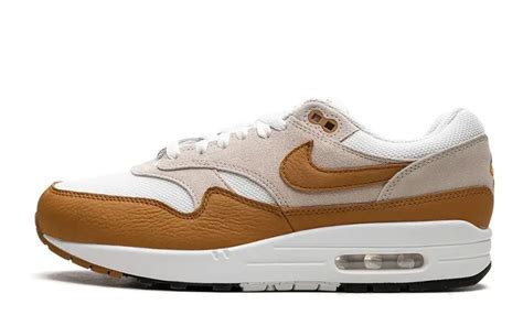 nike air max sc wit bruin|Buy Air Max Bruin Shoes: New Releases & Iconic Styles .